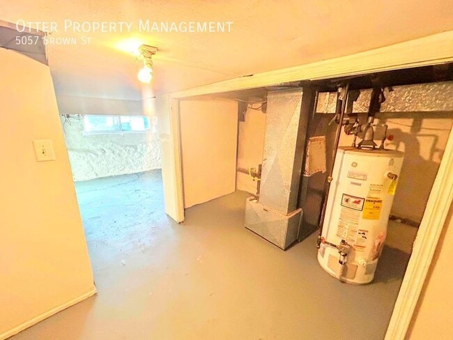 Building Photo - 5057 Brown St