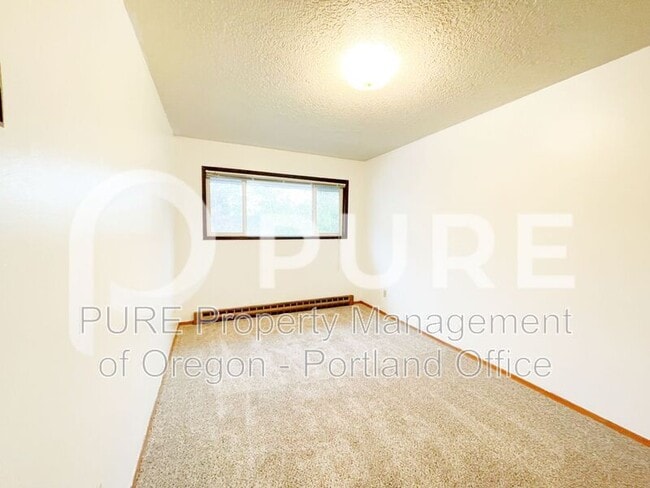 Building Photo - 1123 SE 27th Ave