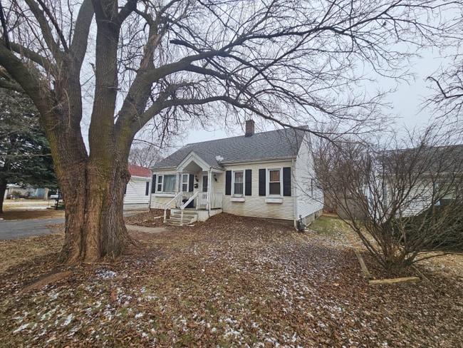 Building Photo - 15316 S Corbin St