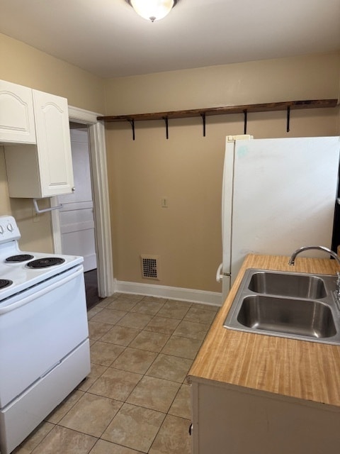 Building Photo - Charming cottage like home in wedgewood-ho...