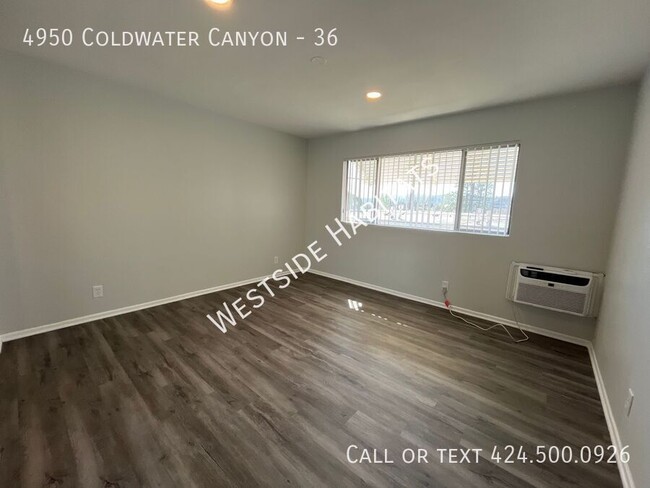 Building Photo - 4950 Coldwater Canyon Ave
