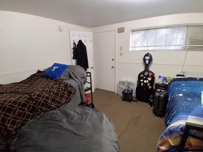 Building Photo - 778 N 600 E