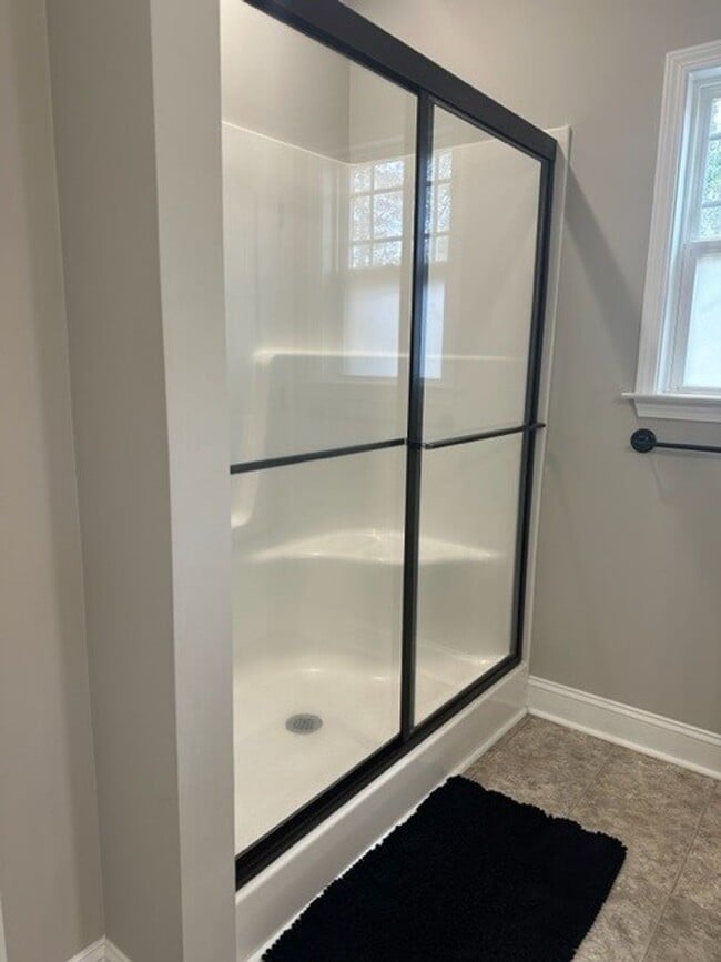 Building Photo - 3 Bed/2 Bath in Willow Pond - 15 minutes to SJAFB!