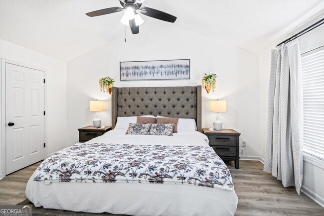 Building Photo - 1514 Park Grove Dr