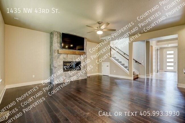 Building Photo - 1435 NW 43rd St