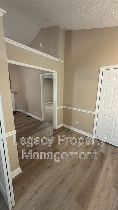 Building Photo - 4509 Wolftrap Rd