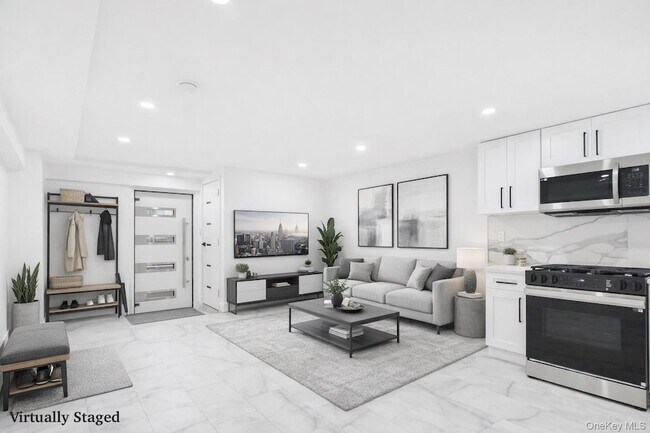 Building Photo - 1770 Pacific St