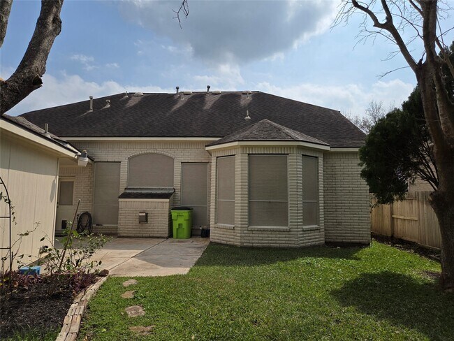 Building Photo - 4306 Lakeside Meadow Dr