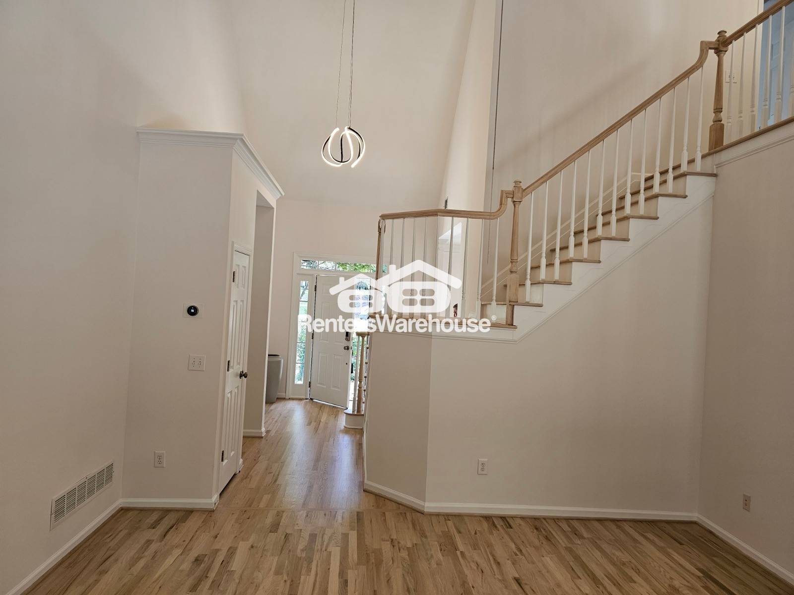 Building Photo - 2530 Wellsley Ln