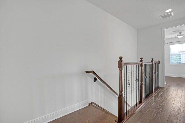 Building Photo - 8332 Cocoplum Sound Ln