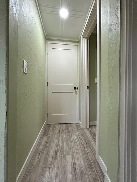 Hallway - 2745 Allen St