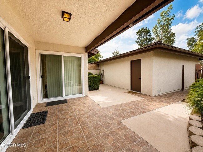 Building Photo - 1137 Bright Glen Cir