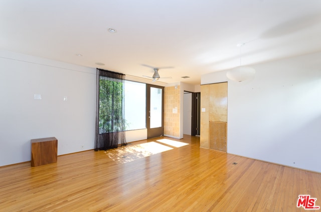 Building Photo - 11007 Strathmore Dr