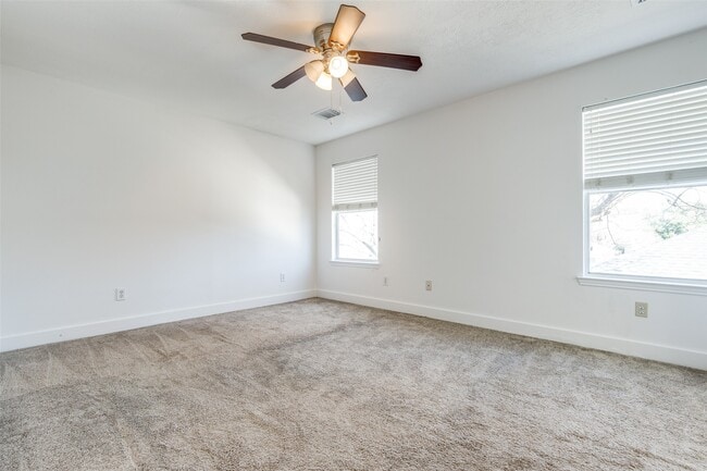 Building Photo - 10223 Farrell Dr