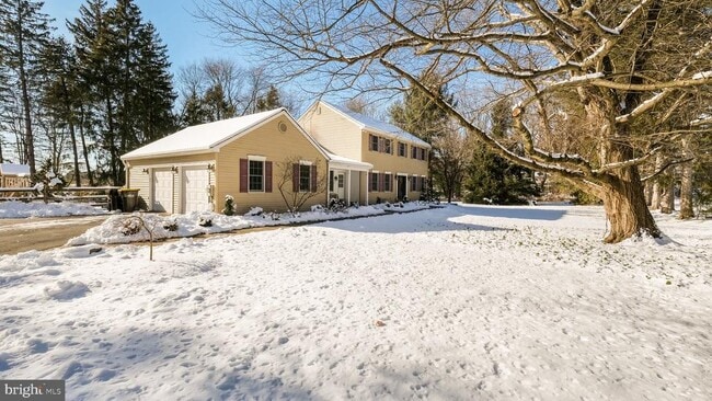 Building Photo - 154 Ash Way