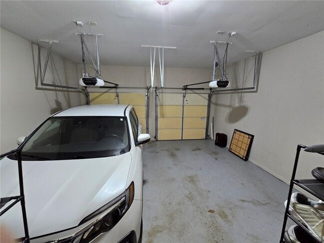 Building Photo - 5085 Byers Rd