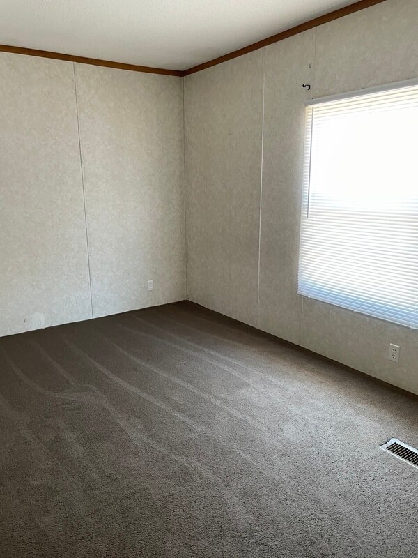 Building Photo - 56 Bluebell Ln