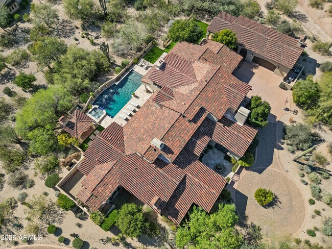 Building Photo - 9290 E Thompson Peak Pkwy