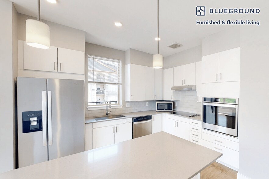 Building Photo - 861 Broadway-SI FL4-ID6630A