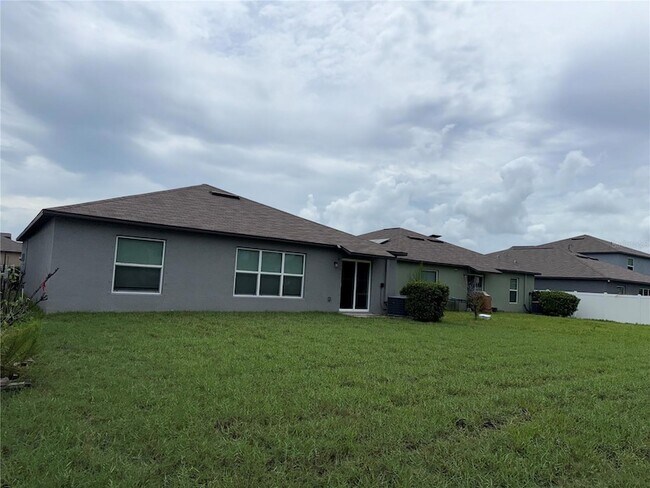 Building Photo - 13204 Great Plns Dr
