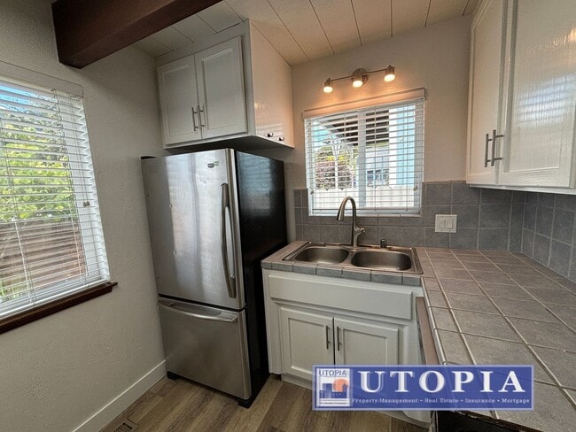 Building Photo - Beautiful and Bright Aptos Home Very Close to Rio Del Mar Beach