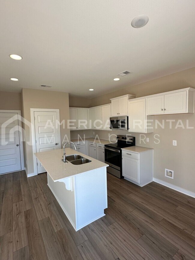 Building Photo - 3768 Seaside Sparrow Cir