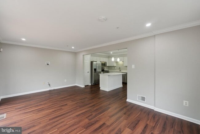 Building Photo - 4634 Ripley Manor Terrace