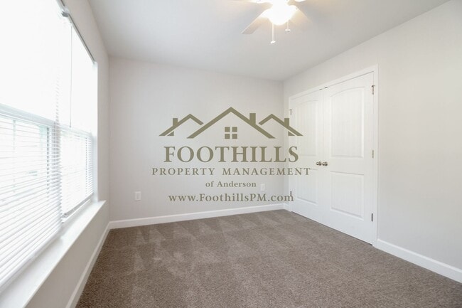 Building Photo - Spacious & Stylish – 4BR Home for Rent in ...