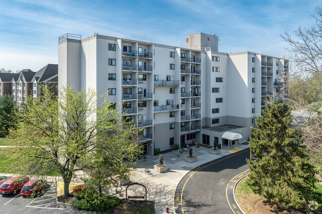 Building Photo - Heritage Tower & Bexley Heritage Apartments