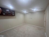 Building Photo - 10217 Savoy Ct