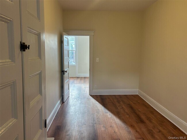 Building Photo - 88-23 85th St