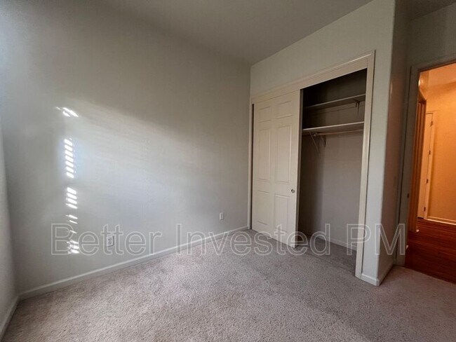 Building Photo - 2423 Guerneville Rd