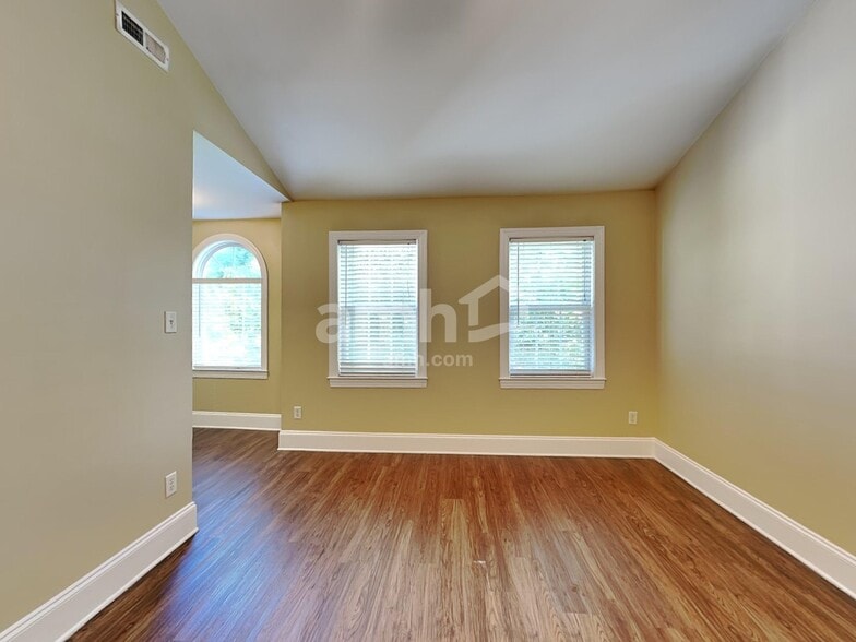 Building Photo - 6504 Professor St