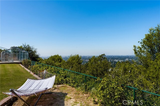 Building Photo - 11081 Hunting Horn Dr