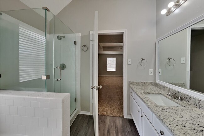 Building Photo - 1247 Kings Creek Trail