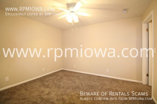 Building Photo - FINISHED BASEMENT!!! 4 Bedroom, 3 Bath Hom...