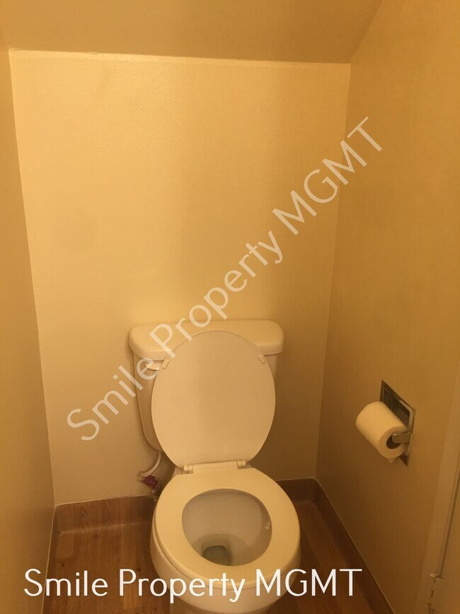 Building Photo - A comfortable home