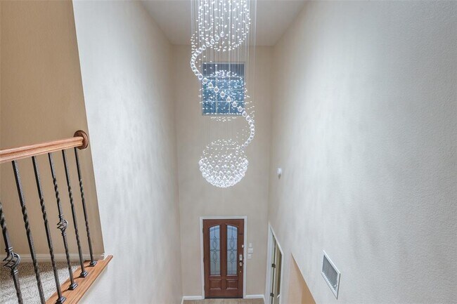 Building Photo - 4202 Fairmeadow Dr