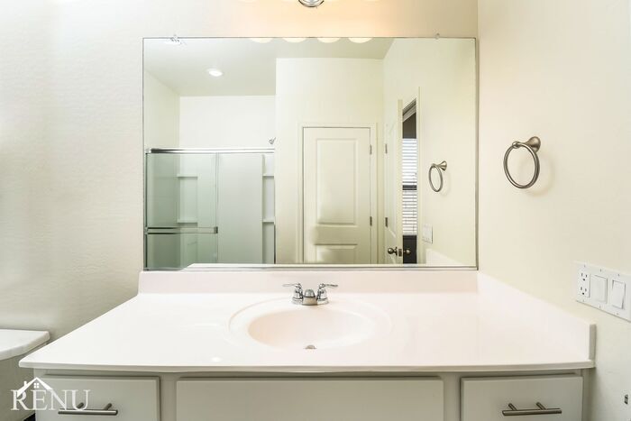 Building Photo - 35578 W San Capistrano Ave