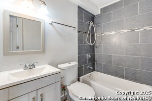 Building Photo - 3430 S Flores St