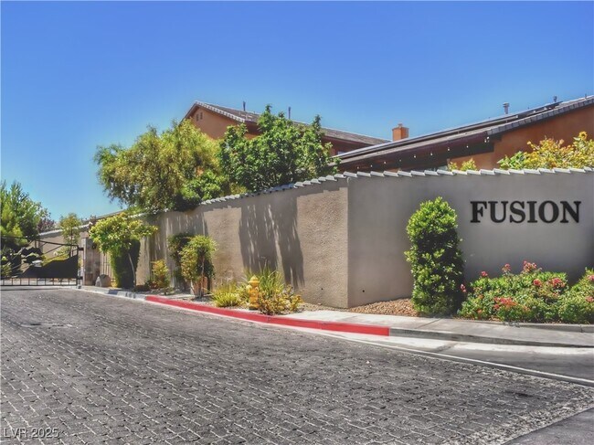 Building Photo - 3933 Bagua Ct