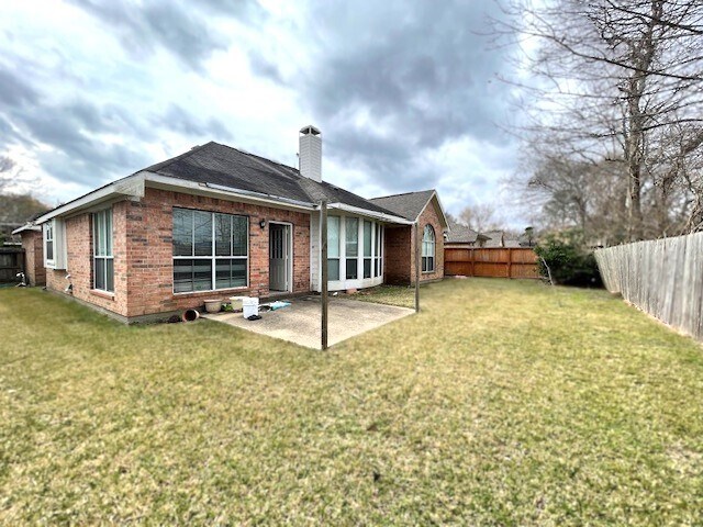 Building Photo - 1815 Rustic Oak Ln