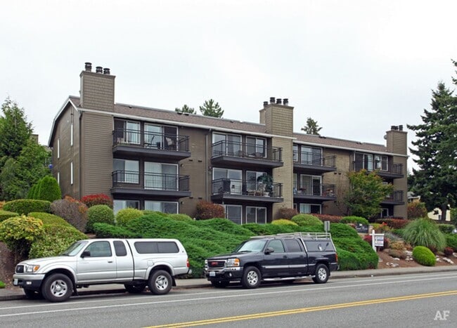 Building Photo - 2 Bed 1 Bath Condo Sunset Pointe