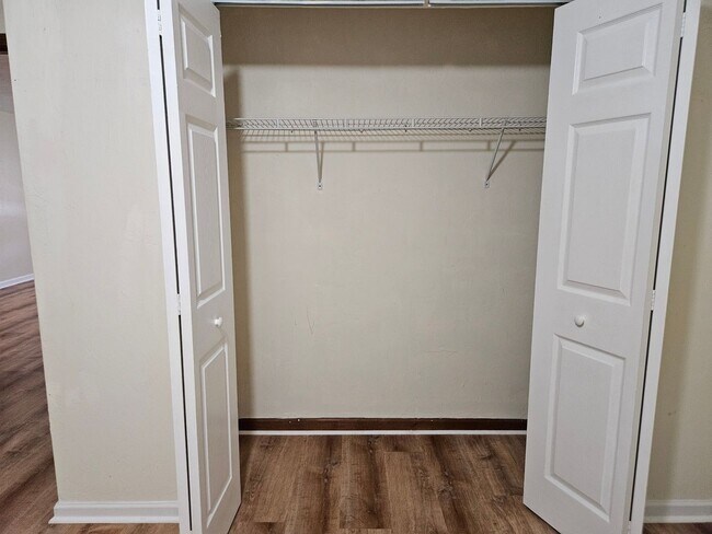 Building Photo - 3884 Osprey Cir