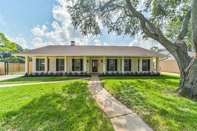 Primary Photo - 2742 Triway Ln