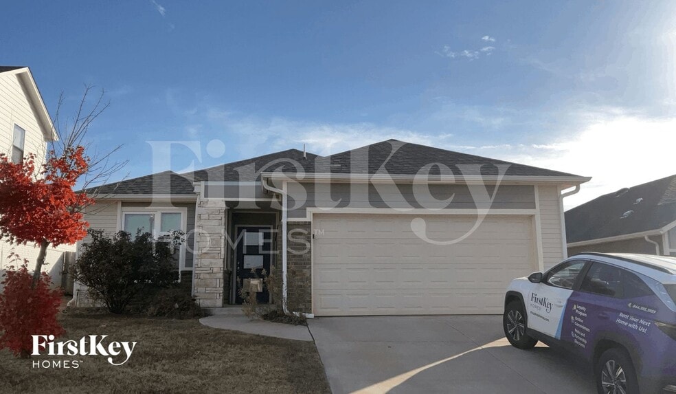 Primary Photo - 612 NW 182nd St