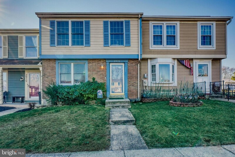Primary Photo - 2921 Ruskin Ct