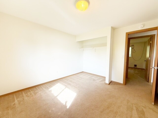 Building Photo - 2695 McKinley Pl SE