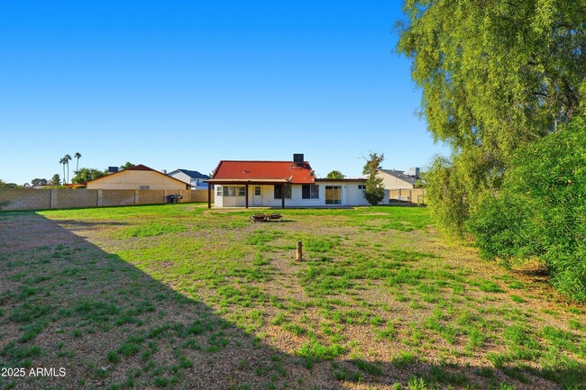 Building Photo - 17853 N 43rd Dr