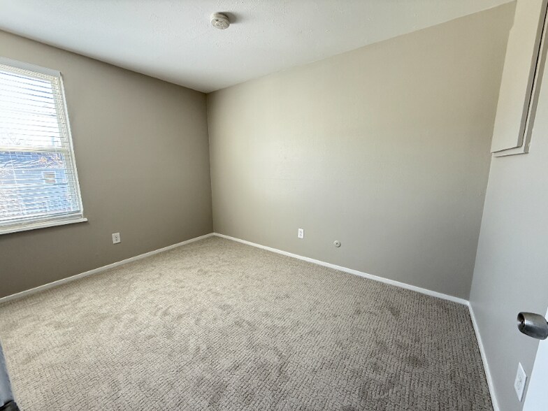 Building Photo - 1111 Maxwell Ave